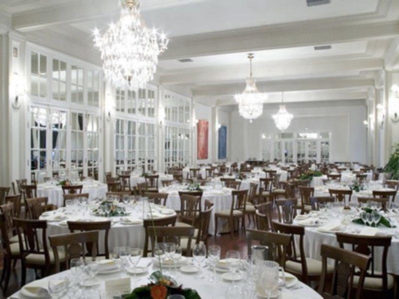 Nh Collection Gran Hotel De Saragoça Restaurante foto